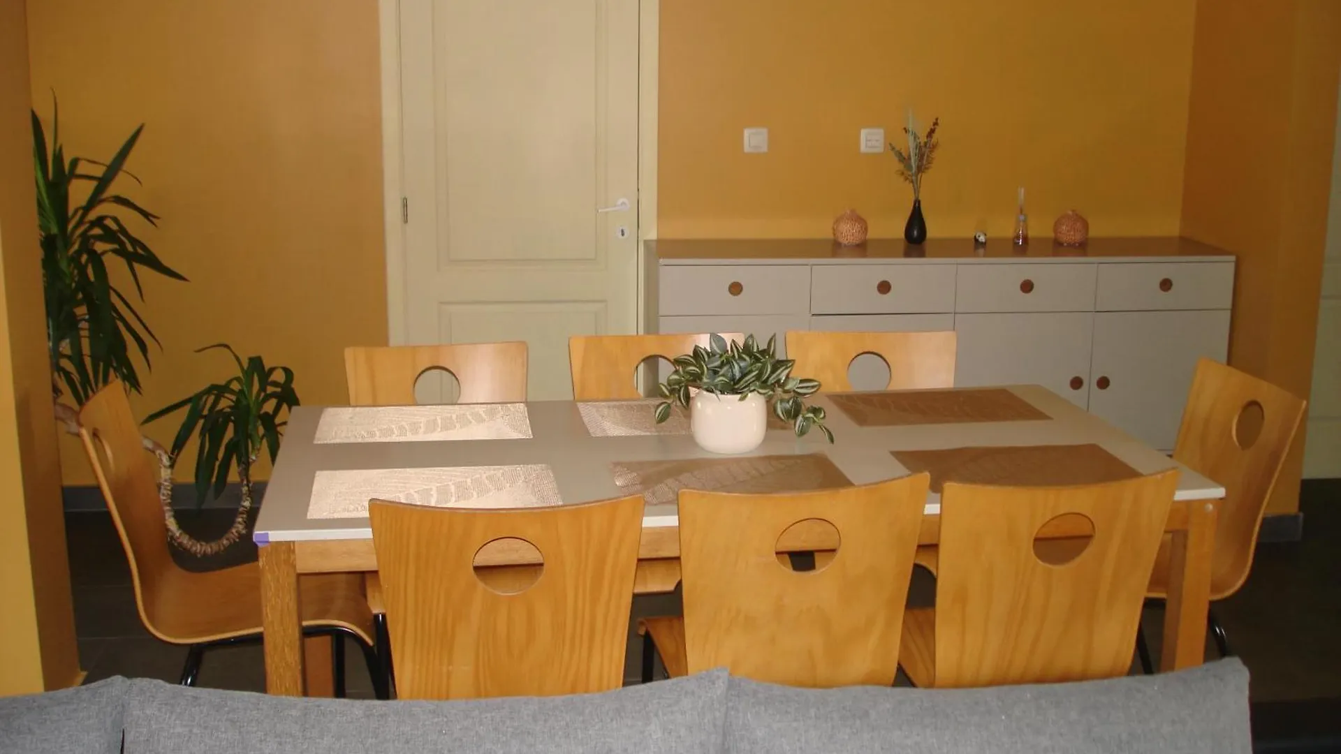 Appartement Courcelles