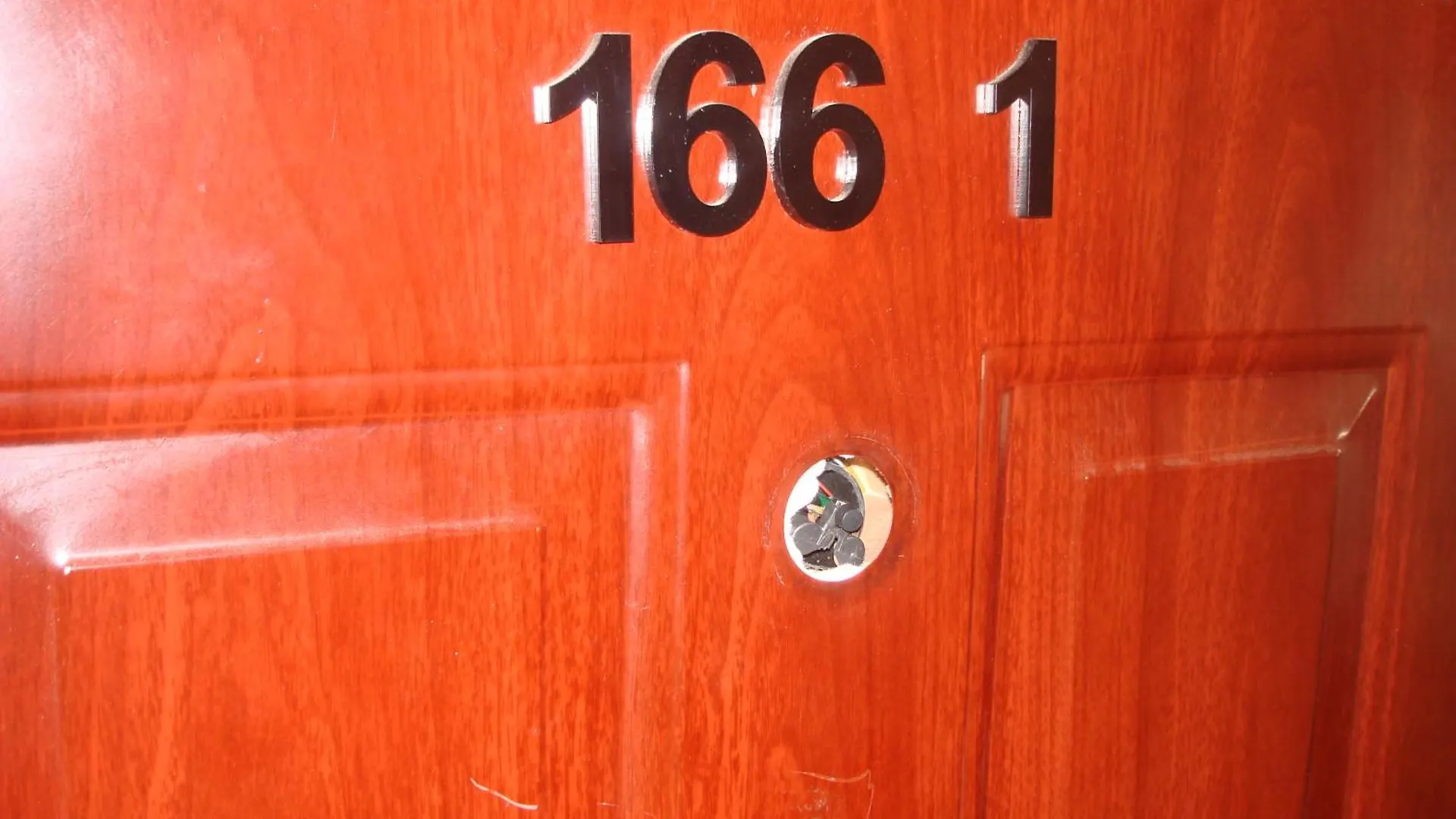 Appartement Courcelles 0*,