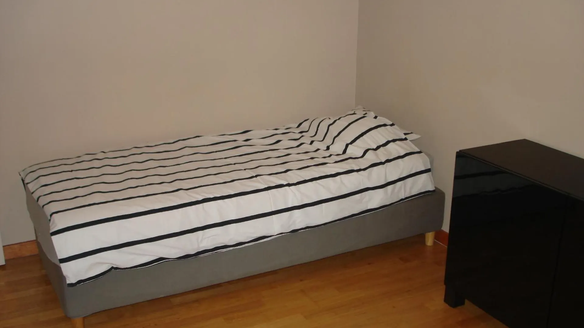 Appartement Courcelles