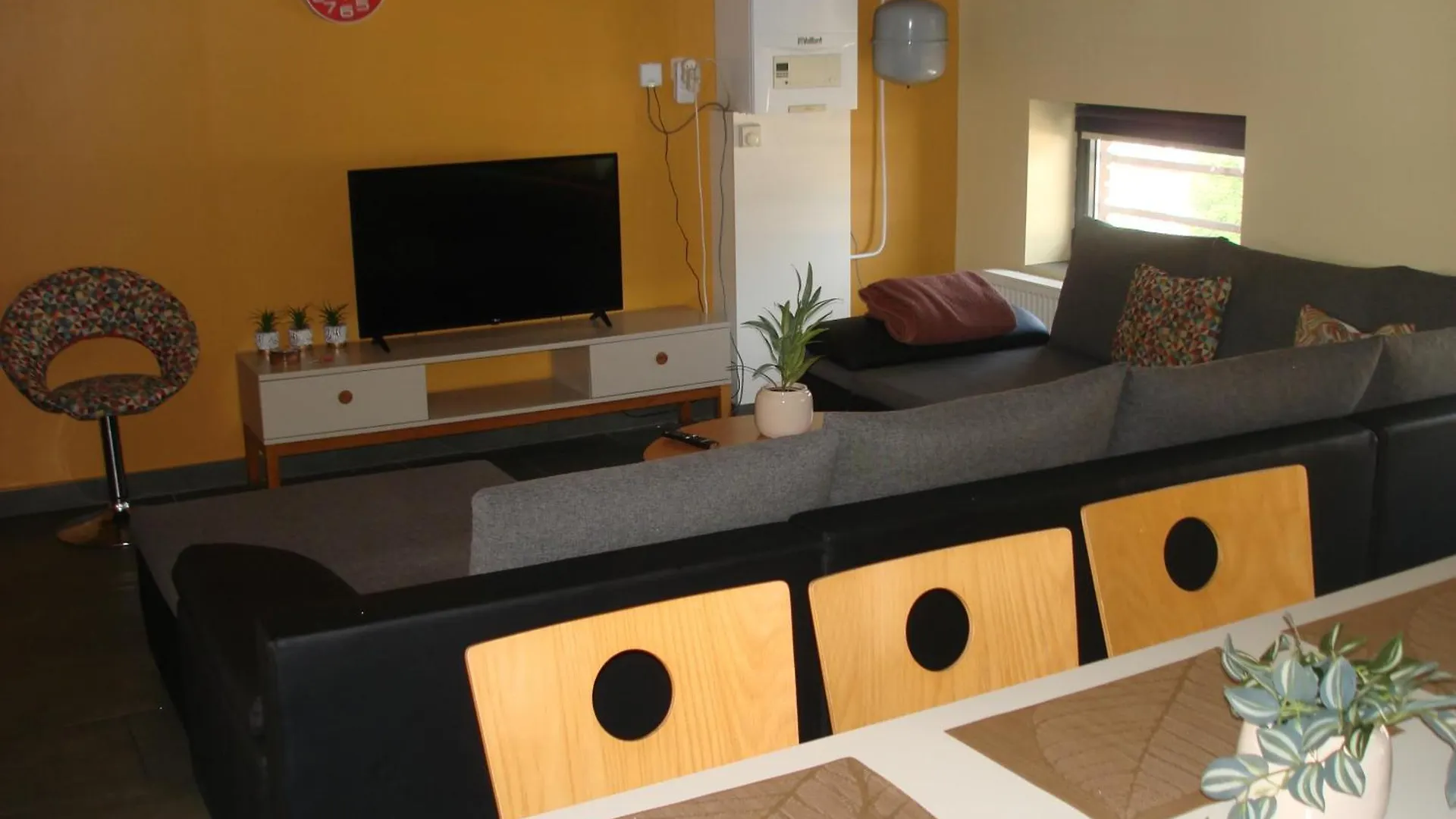Apartamento Appartement Courcelles Bélgica