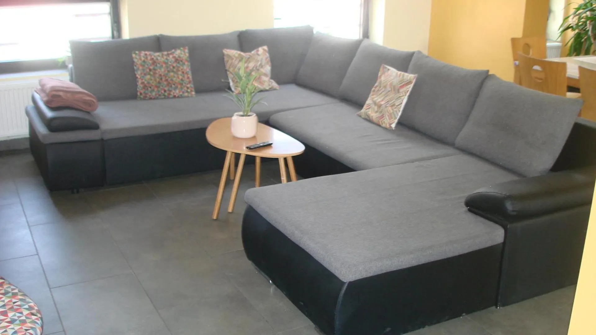 Apartamento Appartement Courcelles Bélgica